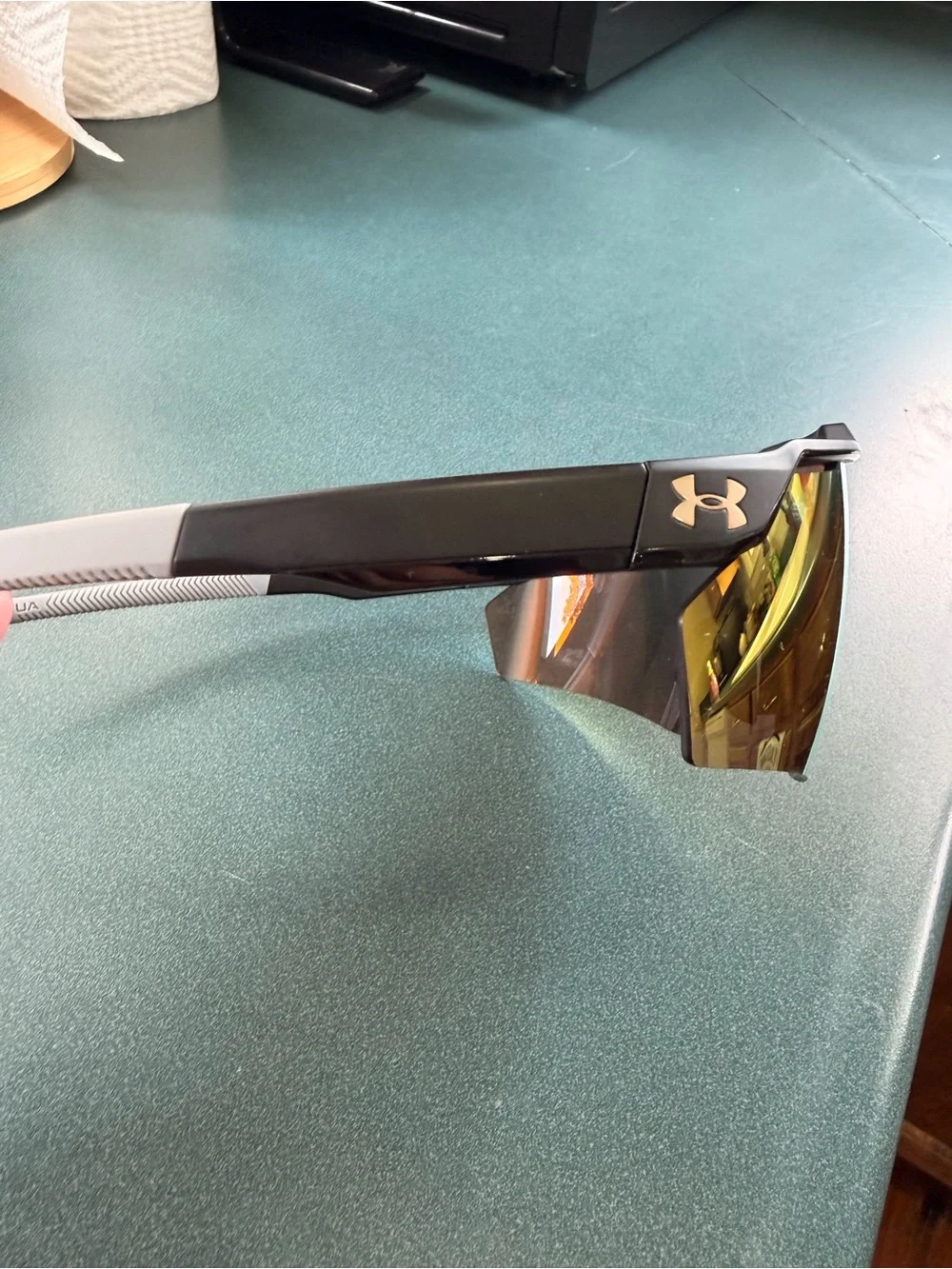 Under Armour Performance Wraparound Sunglasses in Amber/Gold Mirror